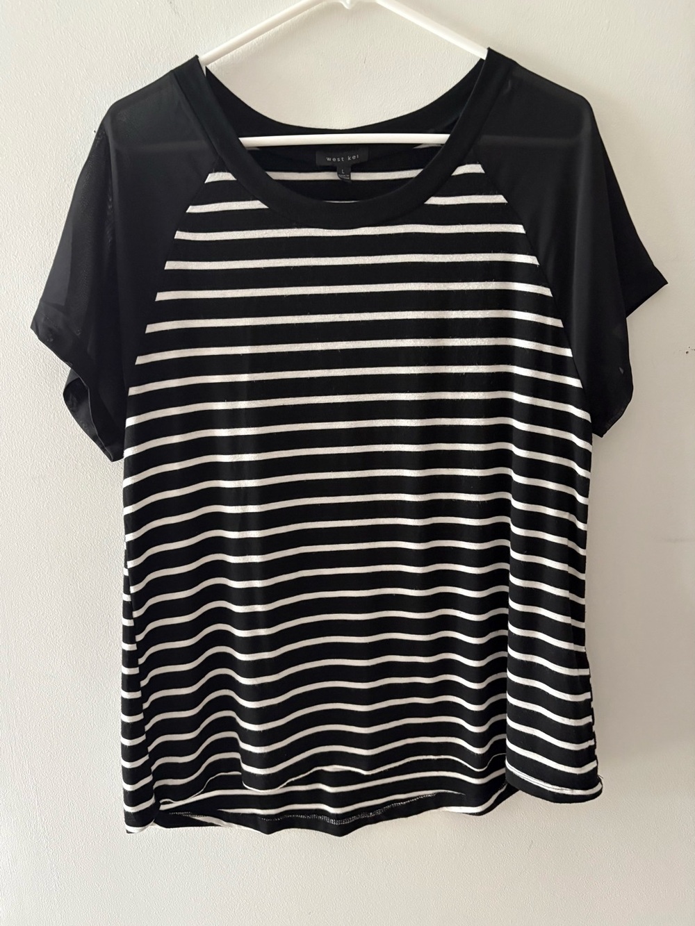 West Kei Black & White Striped Short Sleeve Tee w/ Sheer Sleeves Sz L